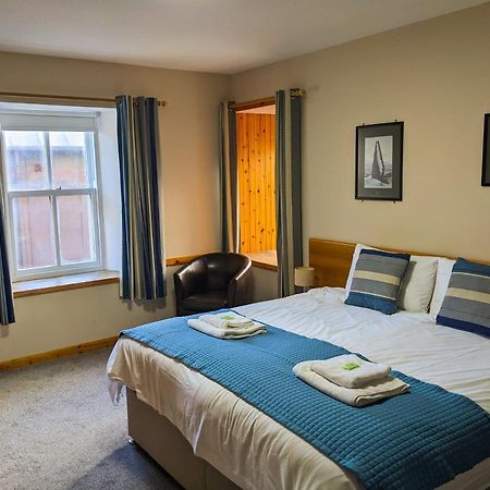 Ferry Inn Stromness Zewnętrze zdjęcie