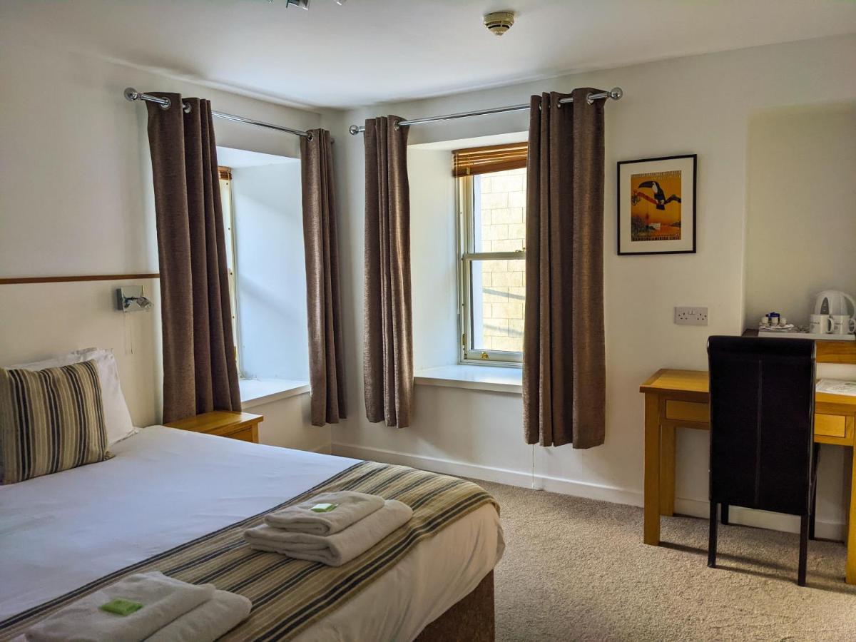 Ferry Inn Stromness Zewnętrze zdjęcie